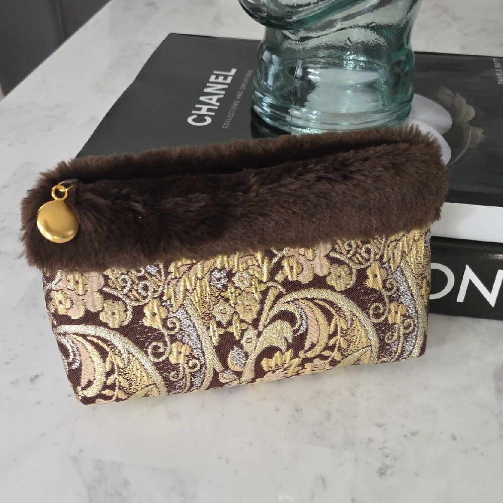 Saks Fifth Avenue Brown and Gold Cosmetic Bag